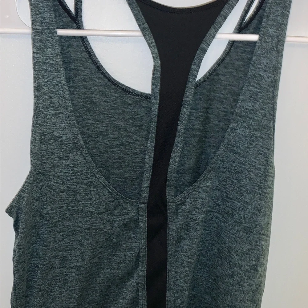 Nike Racerback Tank Top - Picture 3 of 4